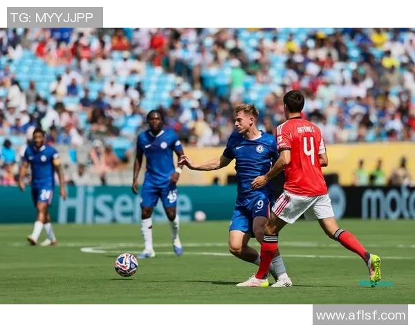 英超精彩对决本菲卡逆转里昂绝杀瞬间引发转会热议 英超精彩对决本菲卡逆转里昂绝杀瞬间引发转会热议