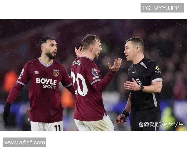 英超激战莱比锡绝杀多特蒙德补时进球引发争议判罚全场沸腾 英超激战莱比锡绝杀多特蒙德补时进球引发争议判罚全场沸腾