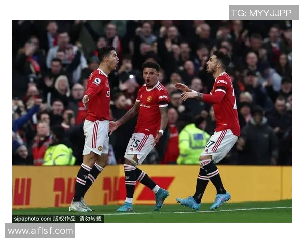 英超激战莱比锡大胜尤文图斯帽子戏法点燃全场激情