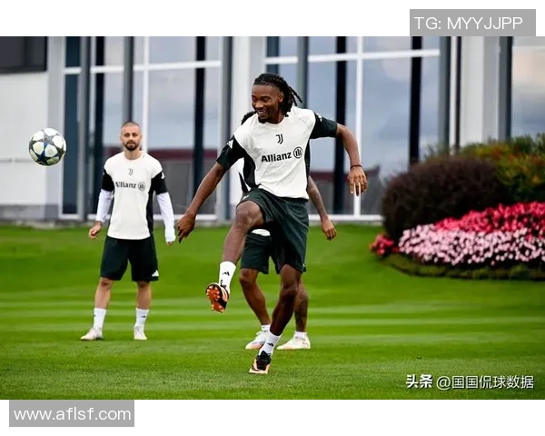 足总杯激战尤文图斯险胜国米乌龙球成比赛转折点引发热议 足总杯激战尤文图斯险胜国米乌龙球成比赛转折点引发热议