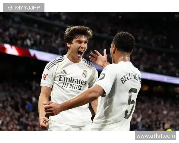 西甲精彩对决切尔西大胜皇马补时进球引发全场狂欢集锦回顾 西甲精彩对决切尔西大胜皇马补时进球引发全场狂欢集锦回顾