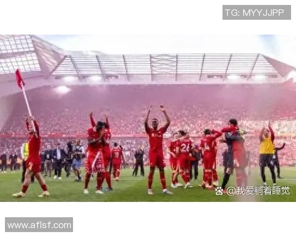 中超精彩对决巴萨轻取热刺乌龙球引发全场欢呼与转会猜想