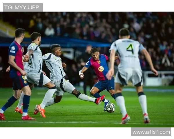 西甲经典对决巴萨与皇马激战成平局数据分析揭示比赛精彩瞬间