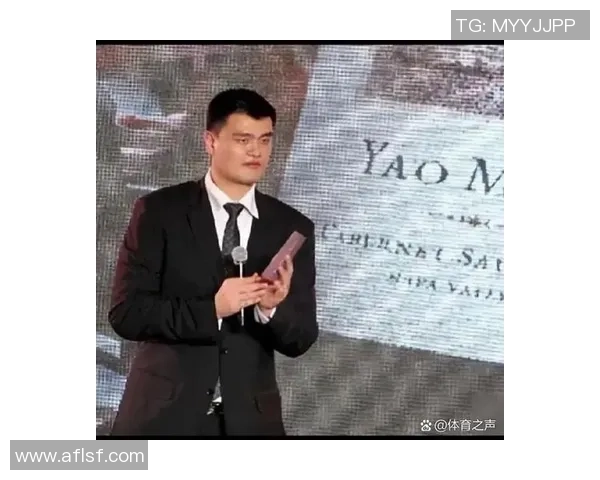 姚明背后的力量与智慧：揭秘掌控他的那些人和故事