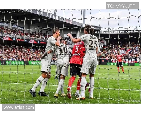 欧联杯激战尤文图斯逆转波尔图四球大战引爆全场激情