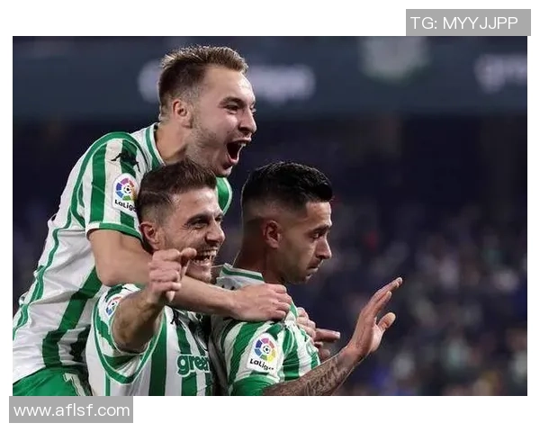 欧联杯曼联与里昂激战成和意外平局引发全场热议