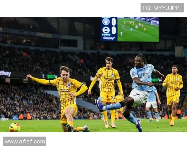 欧联杯精彩对决切尔西与曼联战成平局绝杀瞬间引发全场狂欢