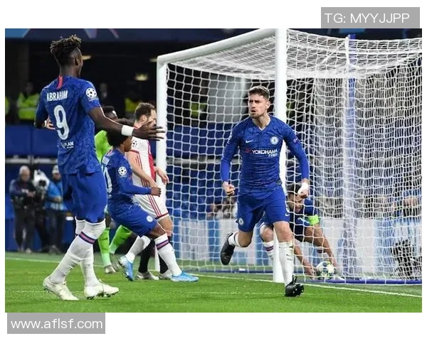 德甲精彩对决巴黎圣日耳曼逆转切尔西引发全场热议与惊喜 德甲精彩对决巴黎圣日耳曼逆转切尔西引发全场热议与惊喜