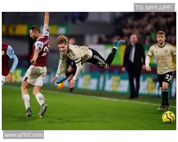 意甲焦点战尤文图斯与阿森纳激战成平局精彩瞬间引发全场热议 意甲焦点战尤文图斯与阿森纳激战成平局精彩瞬间引发全场热议