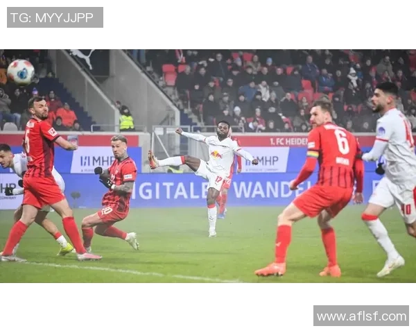 德甲激战莱比锡狂胜尤文图斯6比2帽子戏法引爆全场激情