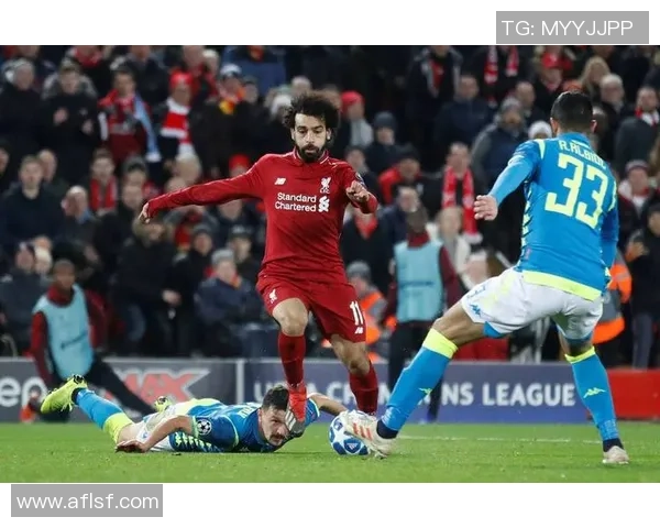 利物浦友谊赛小胜那不勒斯精彩瞬间回顾引发全场欢呼 利物浦友谊赛小胜那不勒斯精彩瞬间回顾引发全场欢呼