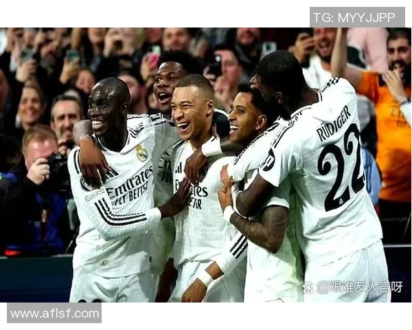 中超精彩对决曼城凭帽子戏法小胜利物浦全场沸腾 中超精彩对决曼城凭帽子戏法小胜利物浦全场沸腾