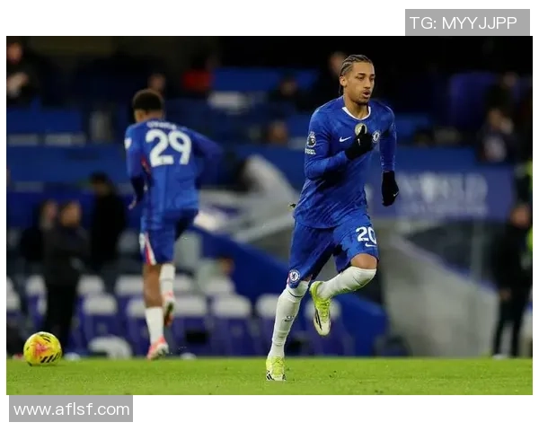 德甲精彩对决利物浦完胜切尔西神扑瞬间成比赛转折点 德甲精彩对决利物浦完胜切尔西神扑瞬间成比赛转折点