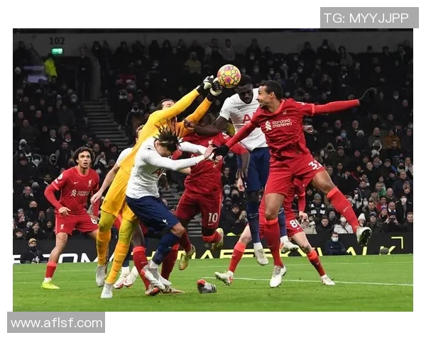 中超激战热刺与利物浦鏖战成平局乌龙球瞬间点燃全场激情