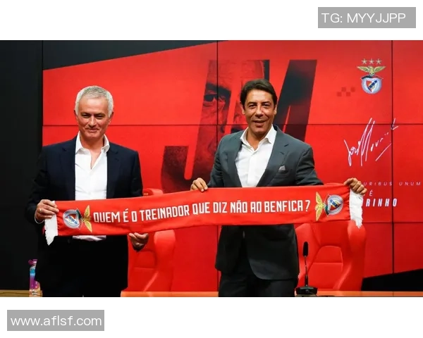 意甲激战：拜仁与本菲卡平局后点球大战引发全场狂欢解析