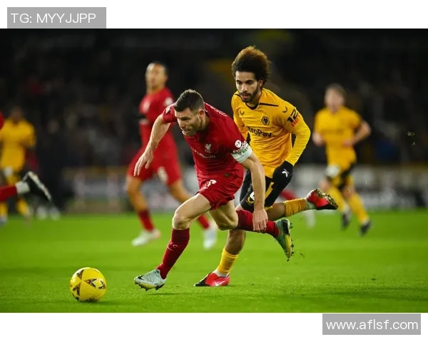 足总杯精彩对决尤文图斯与利物浦战成平局乌龙球引发全场热烈反响