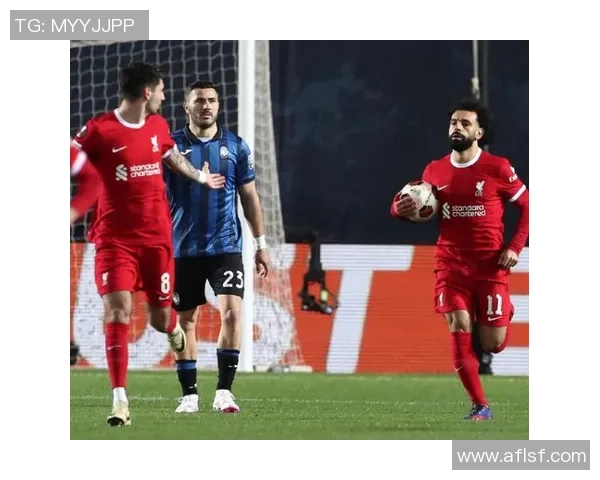 欧联杯激战巴萨与利物浦2-2平点球大战引爆全场精彩瞬间回顾