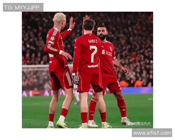 意甲赛场上演冷门利物浦凭帽子戏法力克波尔图全场沸腾