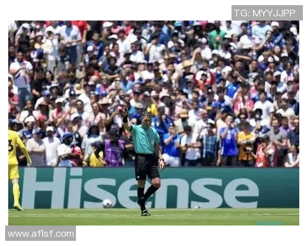 意甲激战：马竞大胜莱比锡五球狂潮引发争议判罚热议