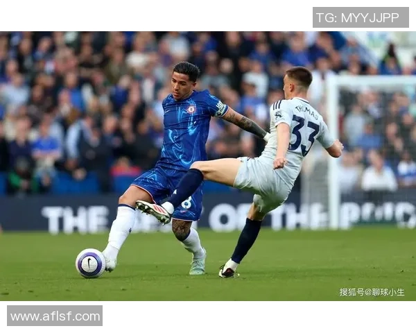 欧联杯激战切尔西与里昂战成平局精彩瞬间回顾十大进球盘点