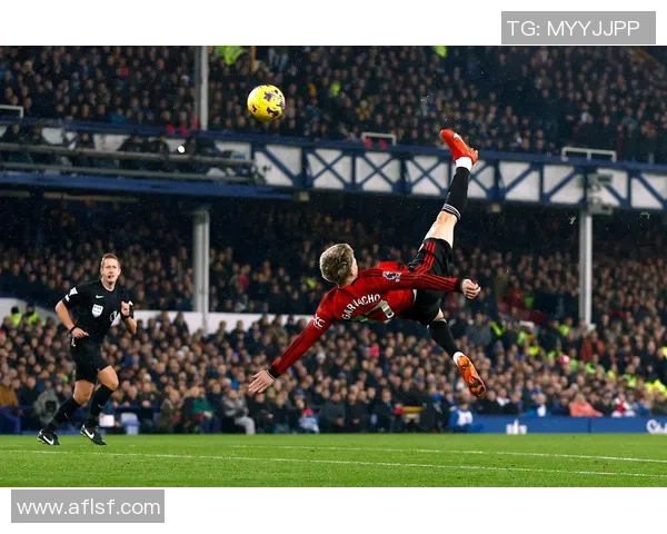 热刺大胜曼联3-0神奇扑救点燃全场激情赛后点评回顾 热刺大胜曼联3-0神奇扑救点燃全场激情赛后点评回顾