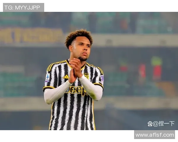 西甲赛场惊现冷门尤文图斯3-0战胜多特蒙德引发全场狂欢 西甲赛场惊现冷门尤文图斯3-0战胜多特蒙德引发全场狂欢